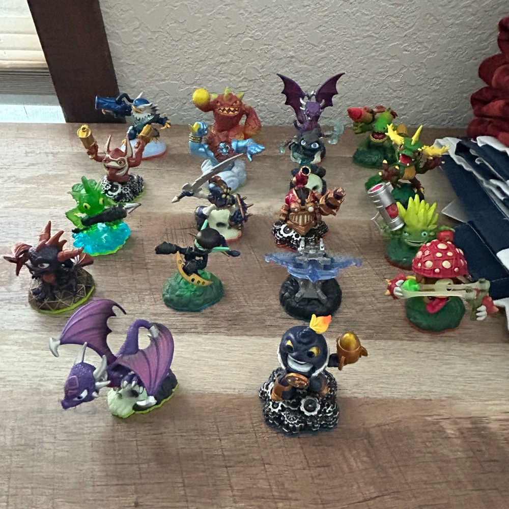 Skylander Lot